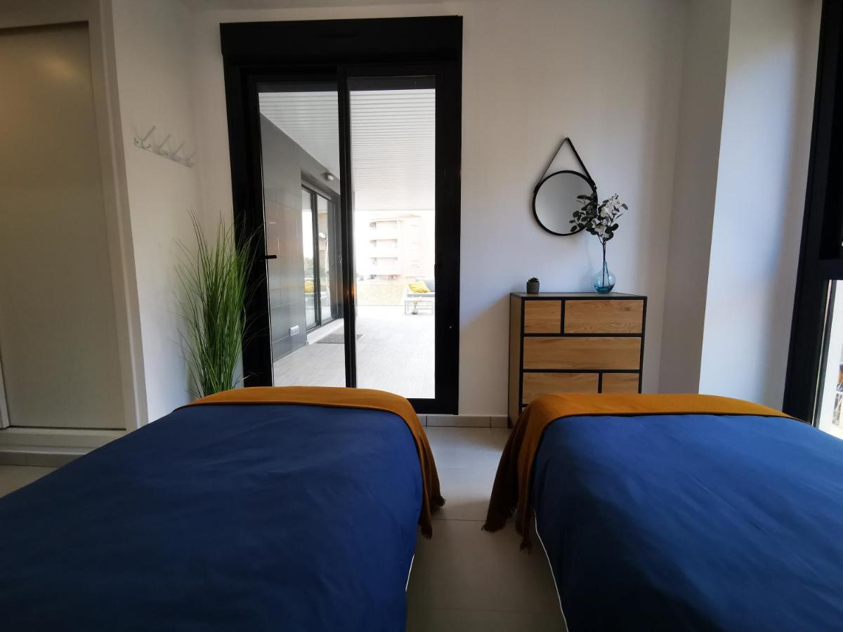 Superior Calpe Pearl Beach Екстериор снимка