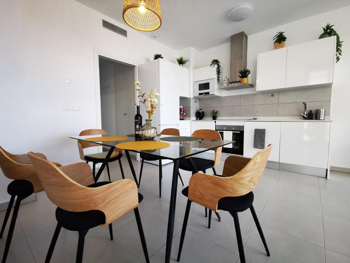 Superior Calpe Pearl Beach Екстериор снимка
